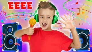 Niki  Eeee song  Kids music [upl. by Lodhia]