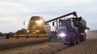 JCB 4220 Ploughing with 6 Furrow Kverneland [upl. by Lehcyar]