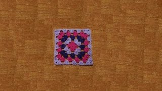 Piastrella alluncinetto facilissima  granny square crochet Tutorial [upl. by Tiduj]