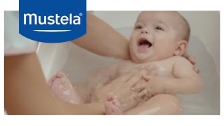 Howto The bath time routine  Mustela [upl. by Ailem]