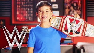 WWE Motion Activated Universal Championship Belt Demo  WWE  Mattel Action [upl. by Baelbeer]