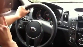 Kia Cerato Forte 2012 Analisis [upl. by Biddy]