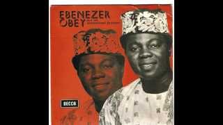 Chief Ebenezer Obey Live  Jaye Agoro [upl. by Anerul596]