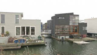 The Netherlands is building houses that float on water [upl. by Pillsbury364]