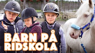 BARN PÅ RIDSKOLA [upl. by Virgilia]