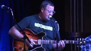 Vince Gill  Bartenders Blues [upl. by Shieh429]