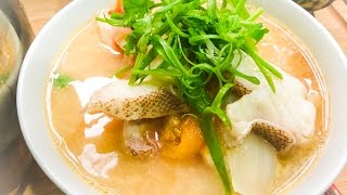 Malaysian Fish Head Soup Recipe with Rice Noodle 马来西亚鱼头米粉秘方  Malaysian Recipe [upl. by Triplett652]