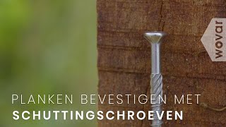 Schuttingplanken monteren met schuttingschroeven  Schutting schroeven RVS [upl. by Hu]