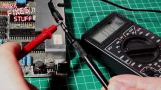 Sinclair ZX Spectrum 48k Repair Test a 7805 regulator in a ZX Spectrum with a cheap multimeter [upl. by Naujid]